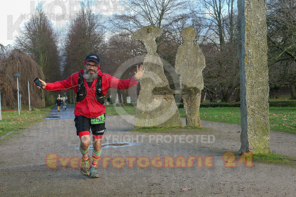230108_1419_EX1_2555 | Sportfotografie im Rhein-Sieg Kreis, Köln, Bonn, NRW, Rheinland Pfalz, Hessen, etc. Unser Tätigkeitsfeld umfasst den Laufsport vom Volkslauf über den Marathon, Duathlon, Triathon bis zum Ultralauf wie Kölnpfad Ultra oder Schindertrail.