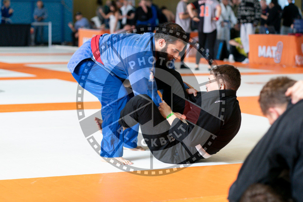 20240915PBB1113 | Athletes compete during the Grappling Industries’ grappling and Brazilian jiu-jitsu competition in Berlin, on September 15, 2024.