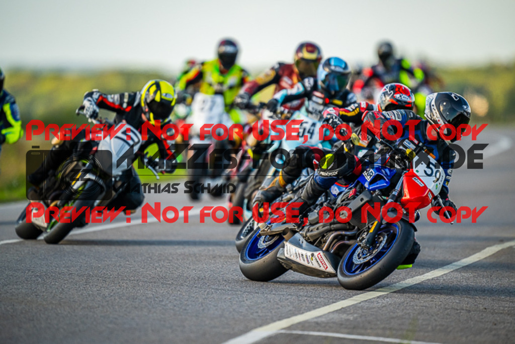 MaZZes_FotoMatrix_220917_1729 | TWIN CUP