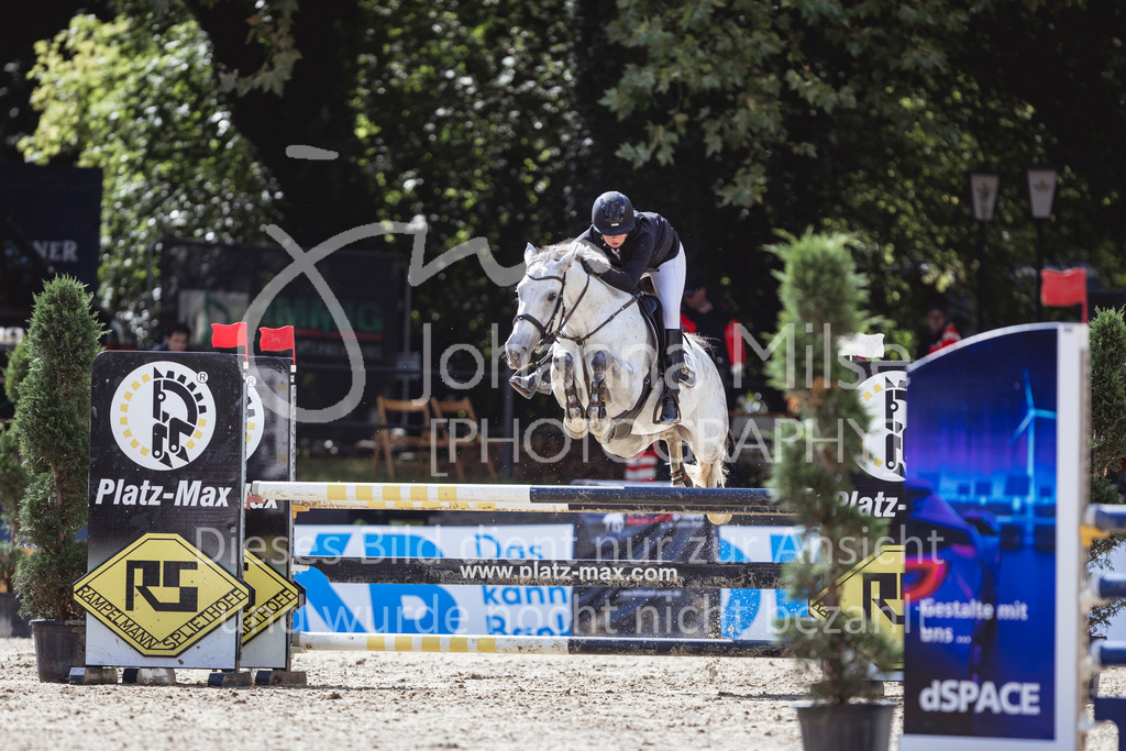 240912_OWLCh_AmateurS-300 | Deine schönsten Turniermomente als professionelle Fotos! Entdecke hochwertige Pferdesport-Fotografie im Online-Shop. Jetzt Fotos finden & bestellen!