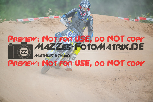 MaZZes_FotoMatrix_220529_9529 | Fotograf Mathias Schmid
Sportfotograf,
Eventfotograf,
Hochzeitsfotograf,
Portraitfotograf