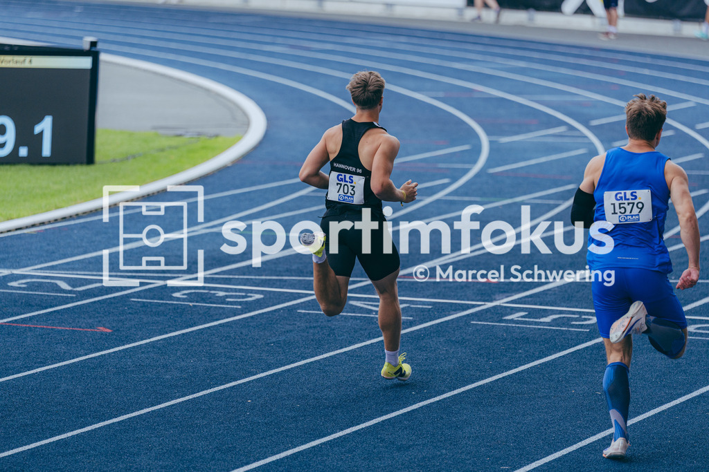 DM U23 U18 Bochum 2026 | Milian Zirbus (Hannover 96), Startnummer 703, 100-Meter-Lauf Vorlauf mU23, Deutsche Meisterschaften der U18 &amp; U23 2026, Lohrheidestadion Bochum-Wattenscheid, 04.07.2026 Foto: Marcel Schwering / sportimfokus - Realisiert mit Pictrs.com