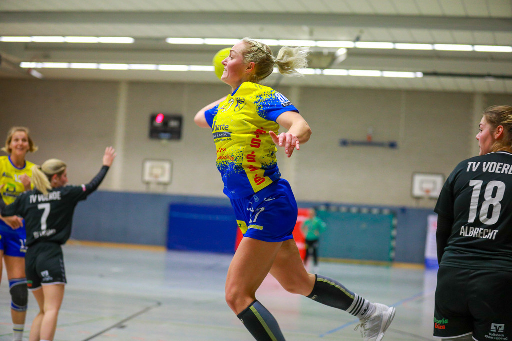 SVN_TvVoerde_021124_051 | Bildergalerie von Sport-Ereignissen aber auch von weiteren spannenden Dingen - nicht nur vom Niederrhein. In Anlehnung an den bekannten Spruch von Hanns Dieter Hüsch heißt das Motto: "Niederrhein ist überall".  - Realisiert mit Pictrs.com