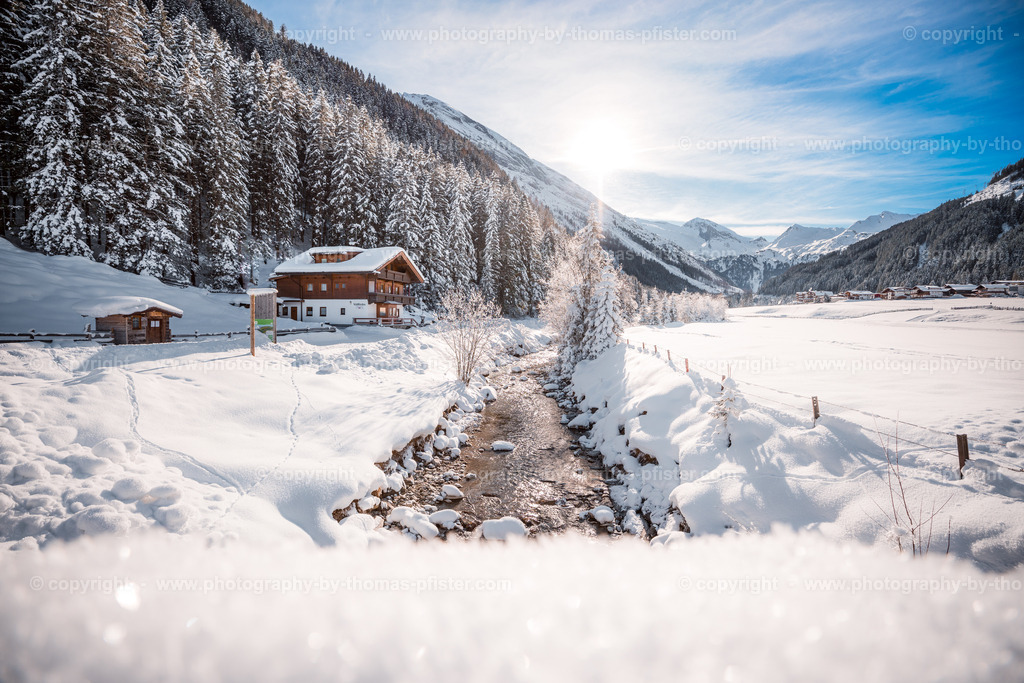 Winterwander Madseit copyright  Thomas Pfister-4 | PHOTOGRAPHY BY THOMAS PFISTER