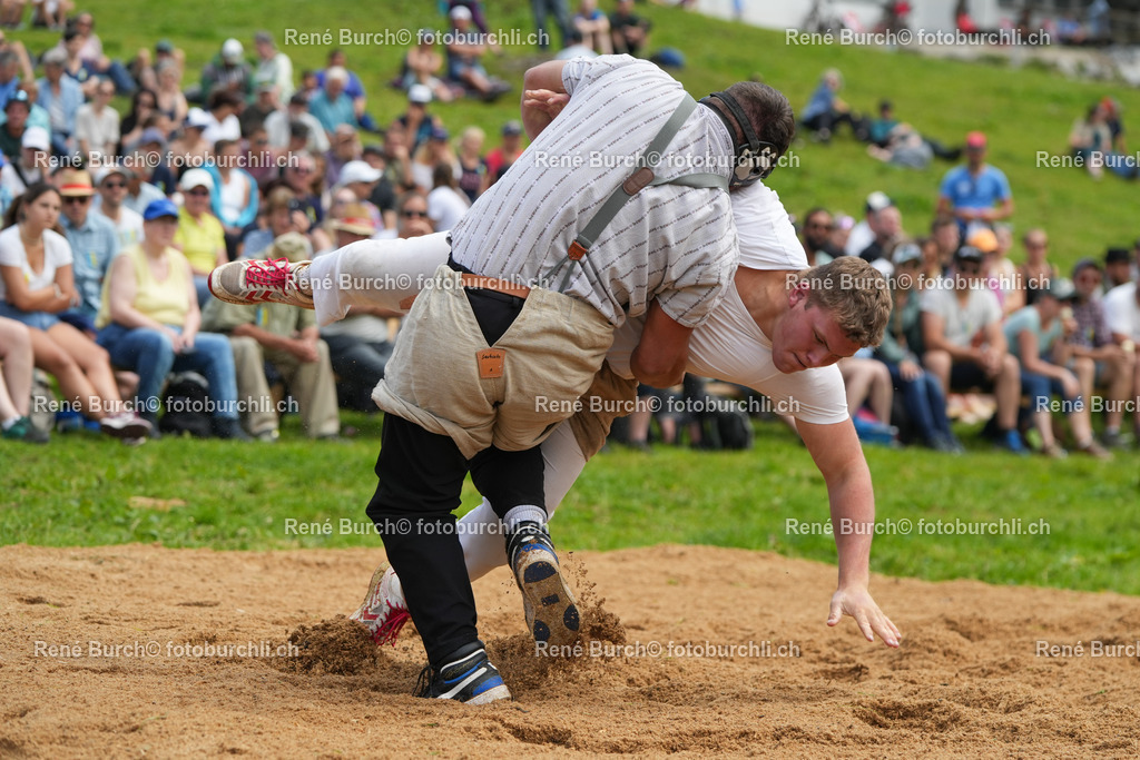 RB_04039-13 | René Burch leidenschaftlicher Fotograf aus Kerns in Obwalden.  Hier finden sie Sport, Landschaft und Natur Fotografie.
 - Realisiert mit Pictrs.com
