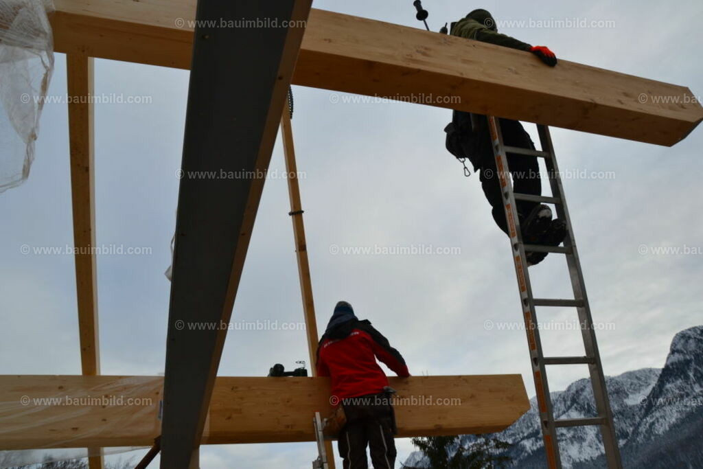 bib-lg09-holzbau-0129 | Nach LV-Leistungsgruppen sortierte Detailfotos über den Bau eines Hauses. Alle Hausbau-Bilder direkt vom Urheber und Autor der Website Haus-Selber-Bauen.com