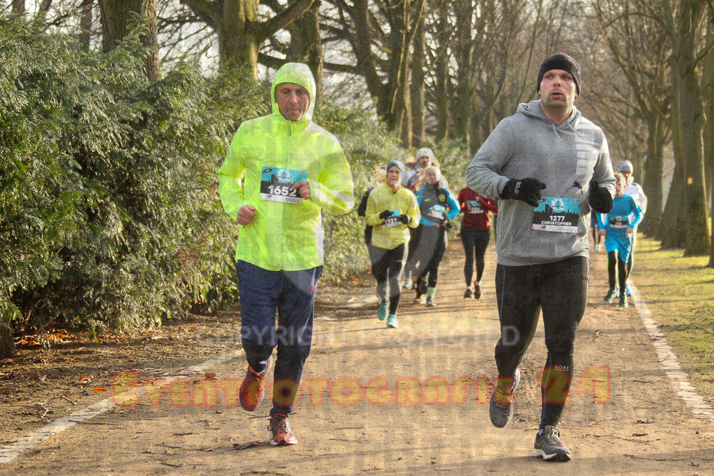 241231_1019_EV4_3870 | Sportfotografie im Rhein-Sieg Kreis, Köln, Bonn, NRW, Rheinland Pfalz, Hessen, etc. Unser Tätigkeitsfeld umfasst den Laufsport vom Volkslauf über den Marathon, Duathlon, Triathon bis zum Ultralauf wie Kölnpfad Ultra oder Schindertrail.
