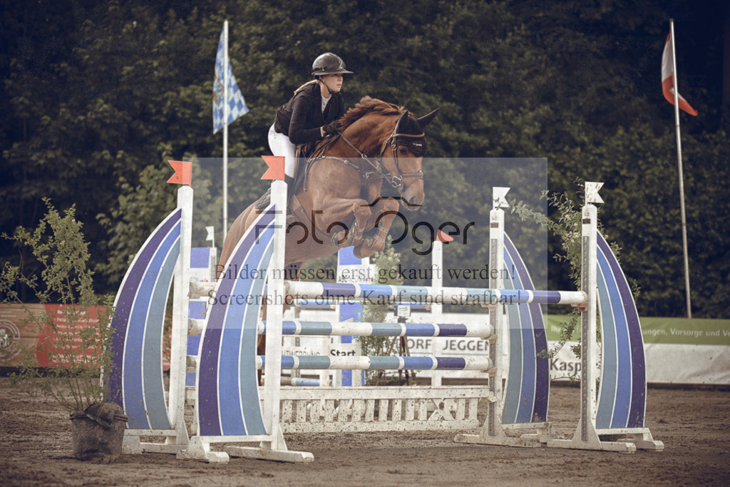 20240530-DOS_3060 | Entdecke hochwertige Reitturnierfotos von Foto Oger. Professionell, emotional und authentisch – jetzt Lieblingsmomente im Shop bestellen.Deutschlandweite Turnierfotografie. - Realisiert mit Pictrs.com