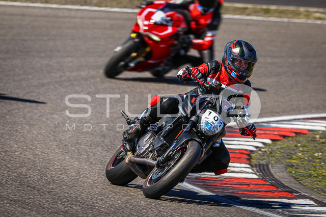 0101-260526NBR-016_101 | Deine Full-Service-Agentur für ✔️Videoproduktionen und ✔️Motorsportfotografie Jetzt Angebot anfragen!
