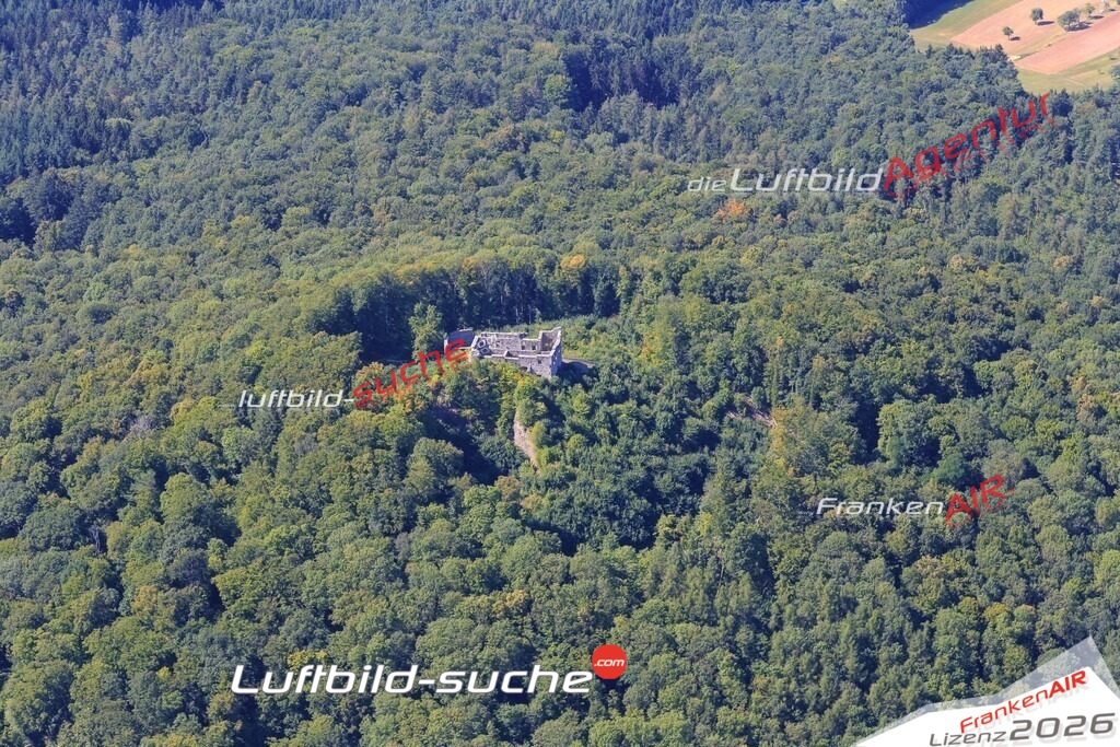 Luftbild von Burg-rauheneck Pfarrweisach - Luftaufnahme wurde 2015 von https://frankenair.de mittels Flugzeug (keine Drohne) erstellt - die Geschenkidee