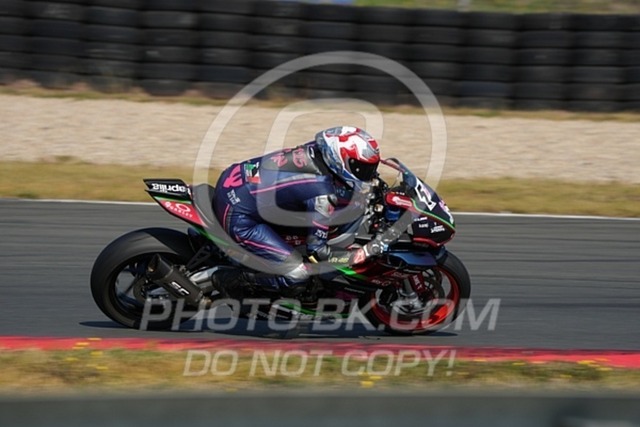 2024_09_05_PBK_17110 | Sportfotografie; SlowMotion; Video; Rennstrecke; Hafeneger; Speer; Racing; RSE; BMW; CBO; Trackday; Motorsportarena; Hockenheimring; Brno; Most; Barcelona; Valencia