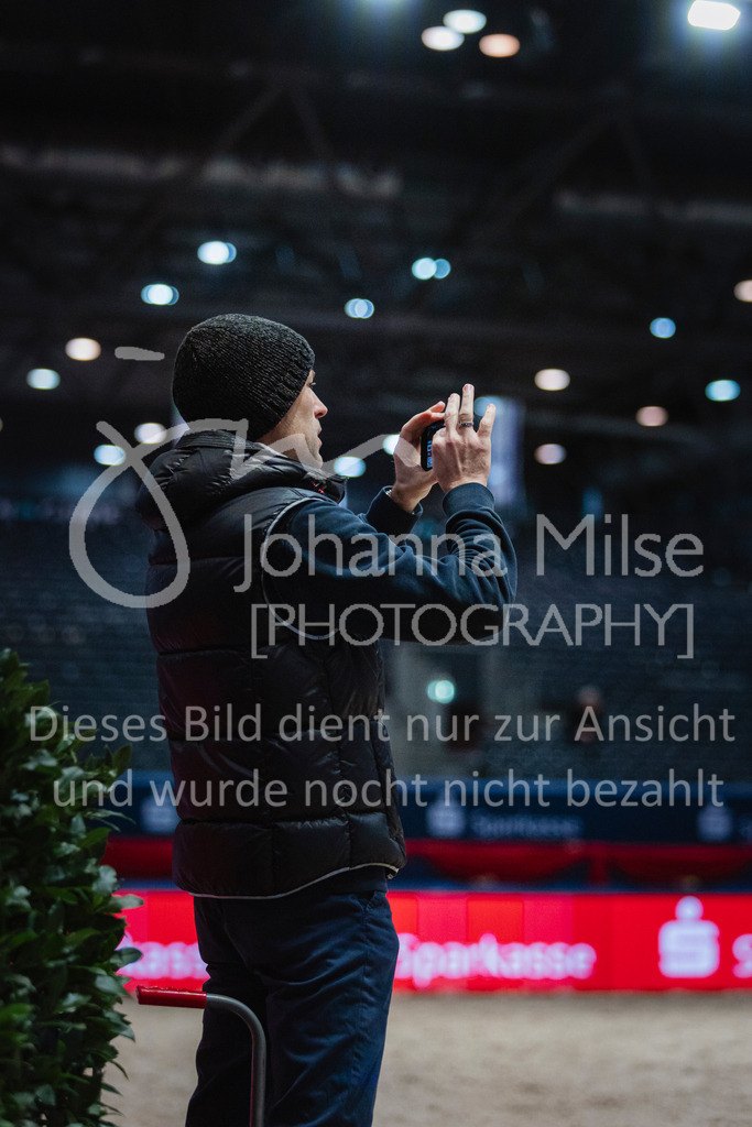 240120_Leipzig_AmateurSmall-152 | Deine schönsten Turniermomente als professionelle Fotos! Entdecke hochwertige Pferdesport-Fotografie im Online-Shop. Jetzt Fotos finden & bestellen!