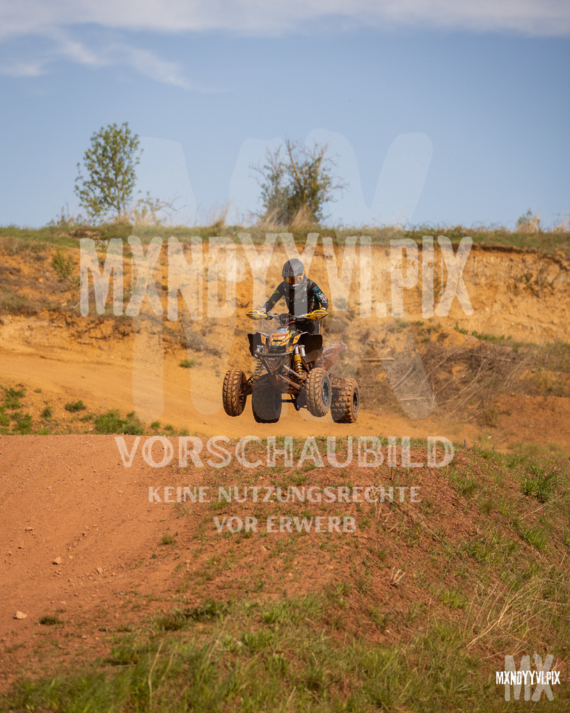 866A4009 | mxndyyvipix
