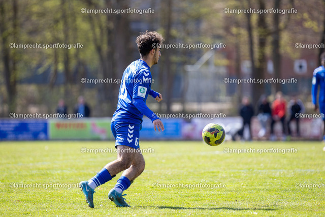 Fußball I Junioren I Saison 2025-2026 I DFB-Nachwuchsliga I 8. Spieltag I JFV Lübeck - 1. FC Magdeburg 162 | Fadi Didoss (6, 1. FC Magdeburg) - Realisiert mit Pictrs.com