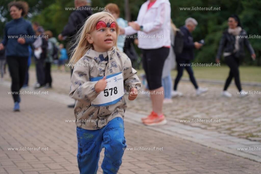 DSC05101 | Lichterlauf  - Realized with Pictrs.com