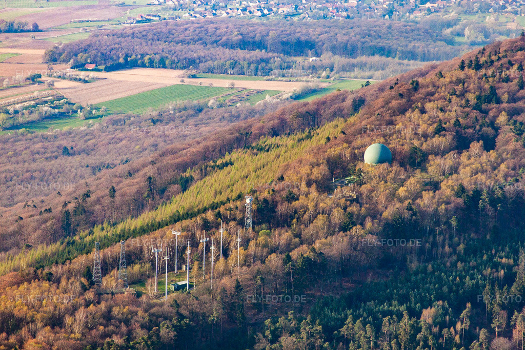 Luftbild: Radaranlagen in Lampertsloch im Bundesland Bas-Rhin in Frankreich. Foto: IMG_63672.jpg vom 30.03.2014 durch Werner Riehm/FLY-FOTO.de