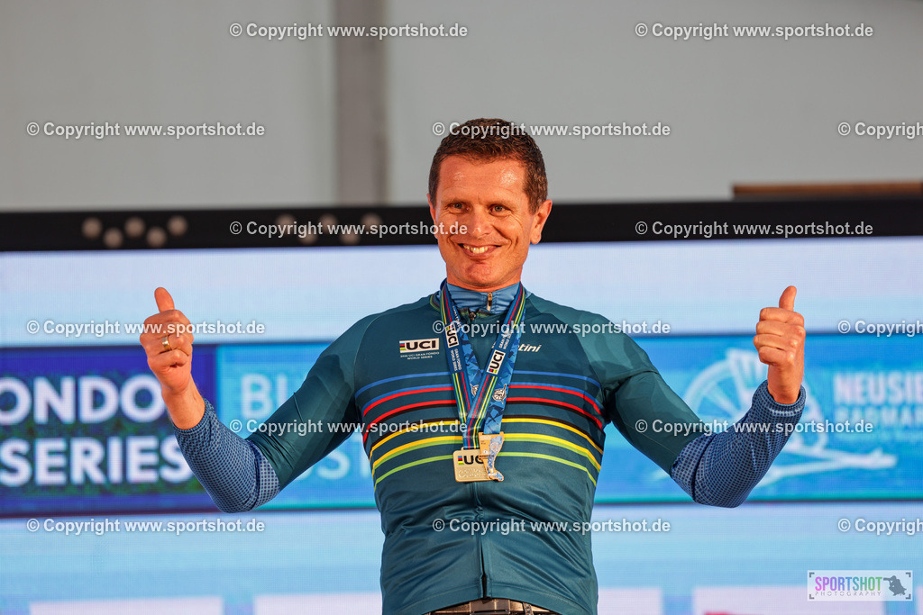 351_VJ__6084 | Neusiedlersee Radmarathon 2026@sportshot_your_pictrs #yourpictures#roadtowm2029 #nrm #neusiedlerseeradmarathon #neusiedlersee #neusiedlerseetourismus #burgenland #mörbisch #nrm26 #burgenlandtourismus #voglundco #poweredbyburgenlandtourismus #radsport #rad #marathon #ucigranfondo #visitburgenland #ucigranfondoworldseries