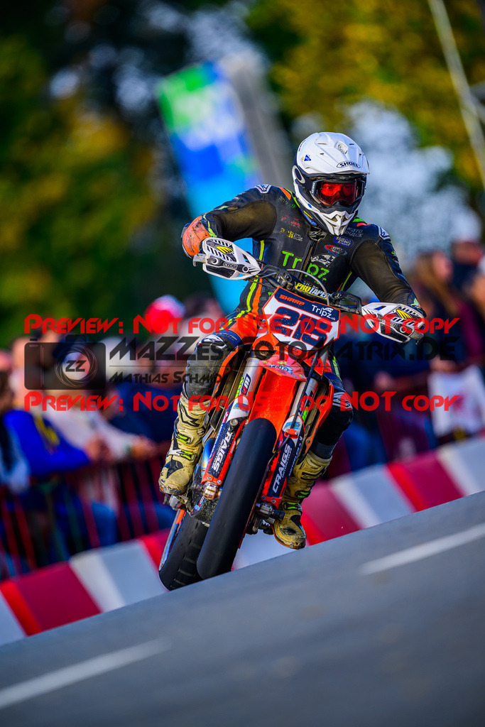 MaZZes_Fotomatrix_20251012_6007705_3538 | SENIOR