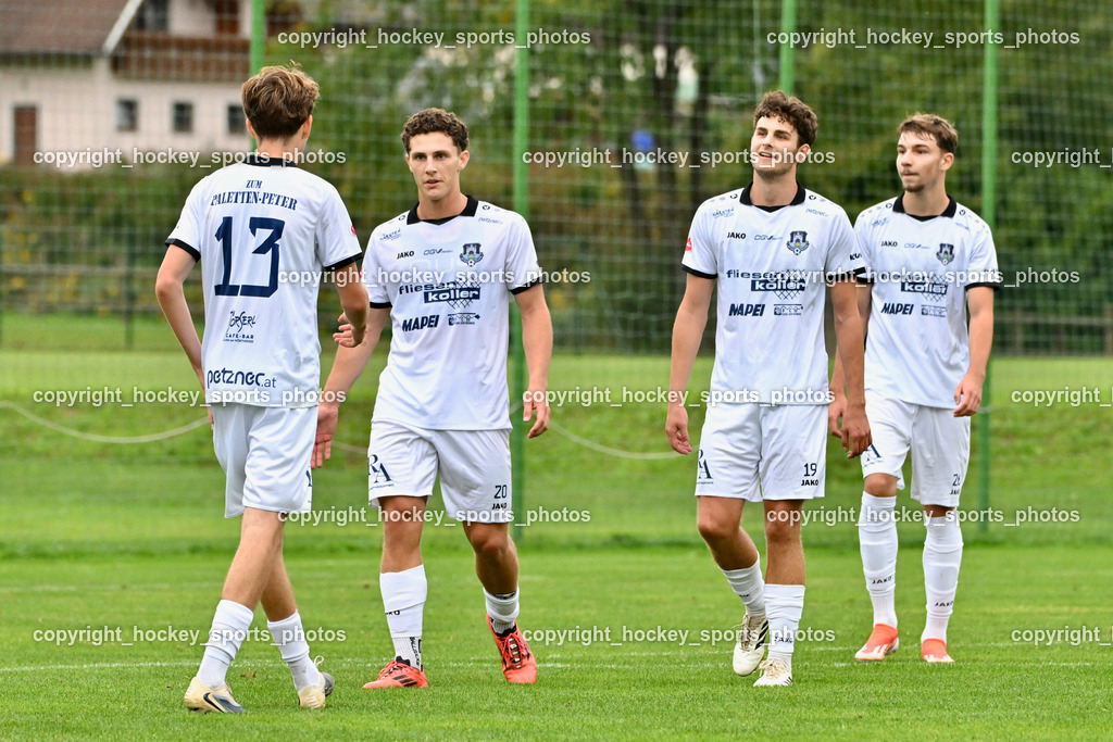 SV Arnoldstein vs. ATUS Velden | Jubel ATUS Velden Mannschaft, #13 Jonas Jochum ATUS Velden, #20 Alessandro Kiko ATUS Velden, #19 Manuel Guggenberger ATUS Velden, #26 Luka Nemet ATUS Velden, SV Arnoldstein vs. ATUS Velden, SV Arnoldstein vs. ATUS Velden am 16.09.2025 in Arnoldstein (Waldparkstadion Arnoldstein), Austria, (Photo by Bernd Stefan)