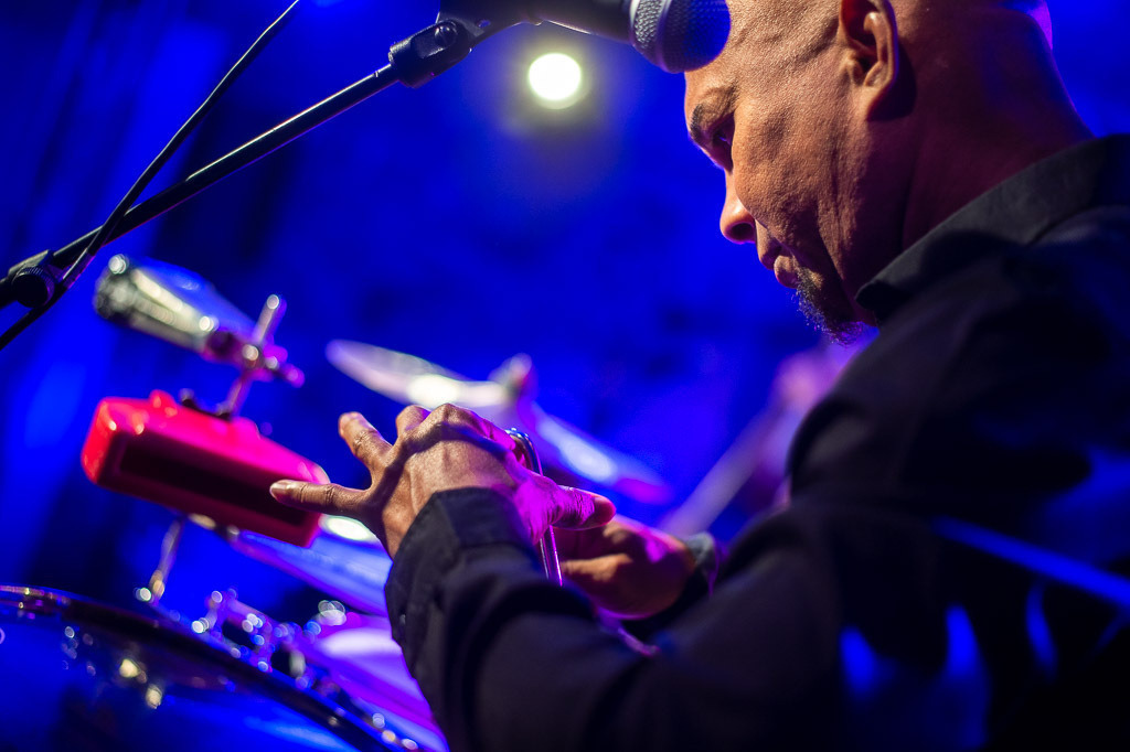 Tango meets Cuba | Tango meets Cuba mit den Klazz Brothers & Cuba Percussion im Forte Belvedere Leisnig zum Festival Hallo Leisnig 2022. - Realisiert mit Pictrs.com