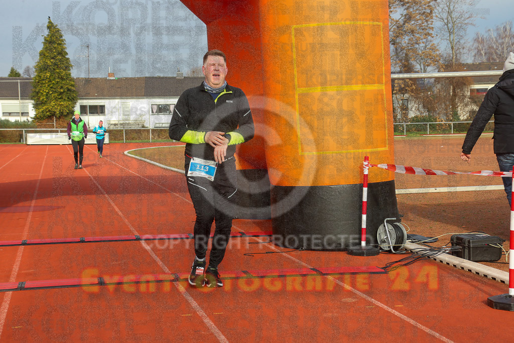 230129_1134_EX1_5157 | Sportfotografie im Rhein-Sieg Kreis, Köln, Bonn, NRW, Rheinland Pfalz, Hessen, etc. Unser Tätigkeitsfeld umfasst den Laufsport vom Volkslauf über den Marathon, Duathlon, Triathon bis zum Ultralauf wie Kölnpfad Ultra oder Schindertrail.