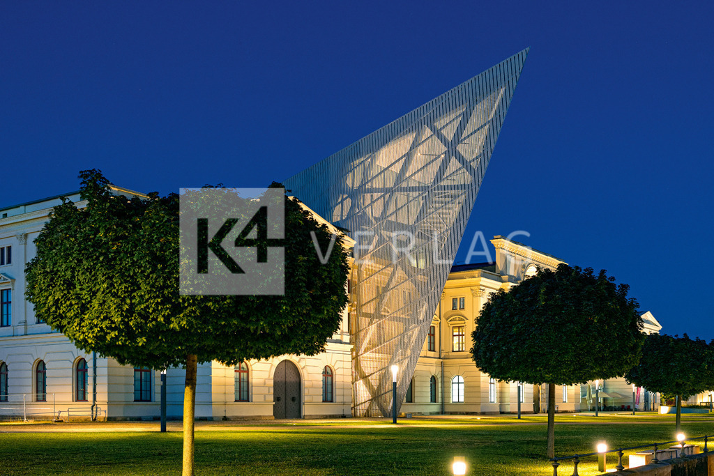 Militaerhistorisches-Museum-Dresden-0U3A1897 | Das Militärhistorische Museum der Bundeswehr in Dresden ist eines der größten militärhistorischen Museen in Europa. - Realisiert mit Pictrs.com