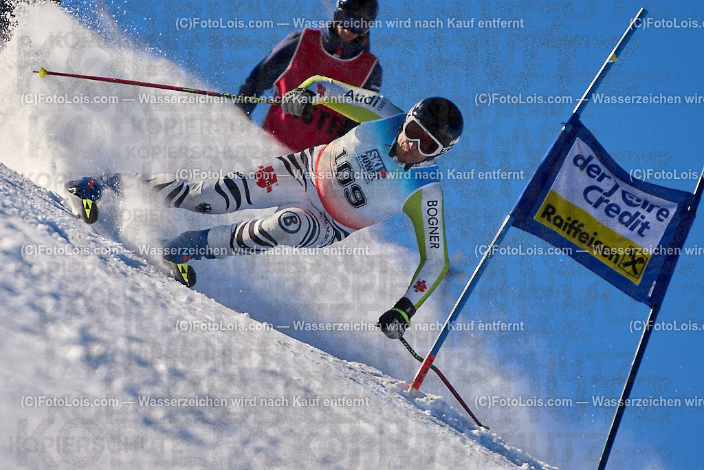ALP4743_MASTERS-Cup_GS-A Herrn_Eisenbach Marc | (C)FotoLois.com, Alois Spandl. FIS Masters-Cup Wildschönau, Giant Slalom auf der Piste Schatzberg GS, Siegerehrung auf dem Dorfplatz Niederau, Sa 13. Januar 2024.