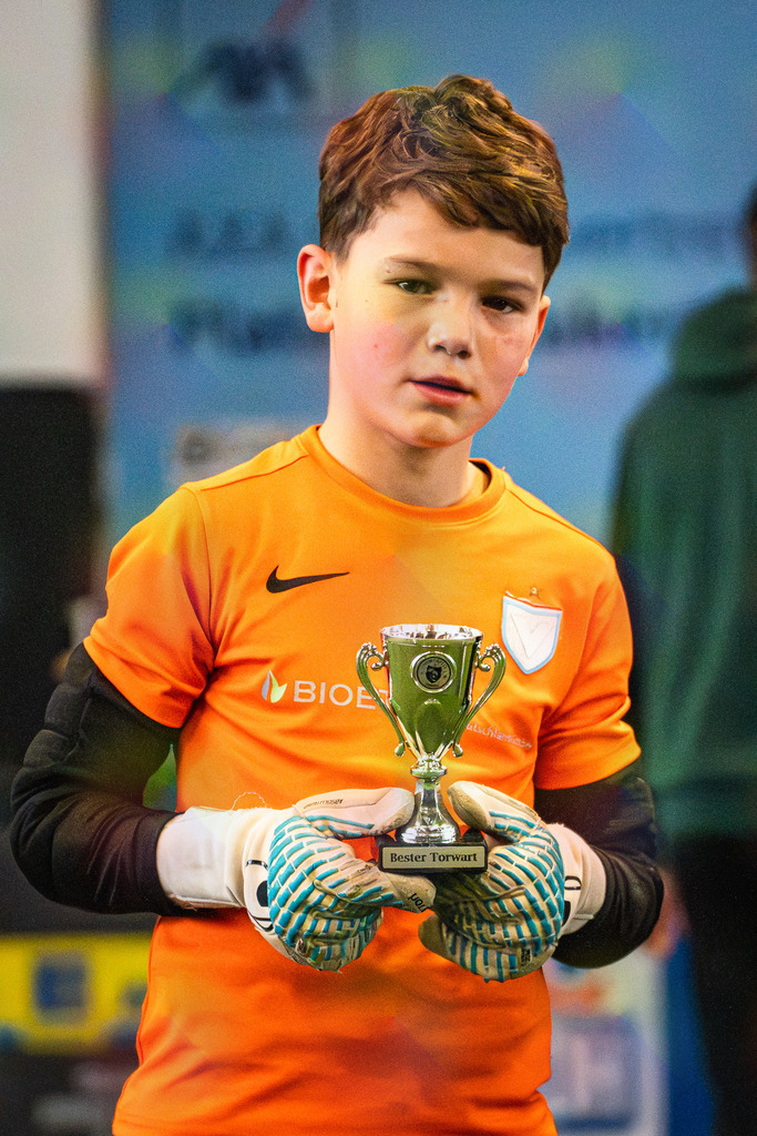 _BLR0146 | Professionelle Fußball- und Sportfotografie. Spielbilder online ansehen und kaufen – Einzelbilder oder komplette Galerien in hoher Qualität. - Realisiert mit Pictrs.com