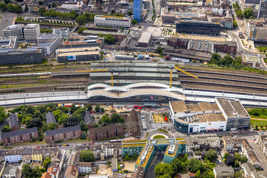 Duisburg240705075-Mitte | Luftbild, Hauptbahnhof Hbf Deutsche Bahn AG, Großbaustelle Hauptbahnhof Gleishalle und Vorplatz Ost, Stadtmitte City Ansicht, Neudorf-Nord, Duisburg, Ruhrgebiet, Nordrhein-Westfalen, Deutschland