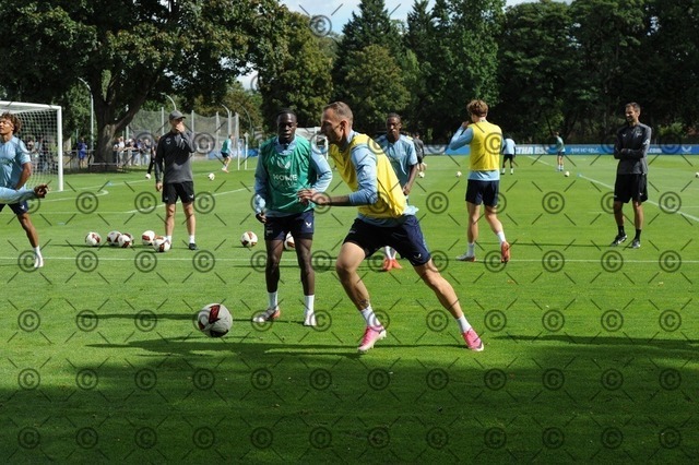 RGE_9512 | Hertha BSC, 2.Bundesliga, Herren, Fußball, Training auf dem Schenckendorffplatz, Mittwoch 09.09. 2026, Saison 2026/27,  Gustaf Nilsson ( Hertha BSC ),  Fotograf: Ralf Gebhardt - Realisiert mit Pictrs.com
