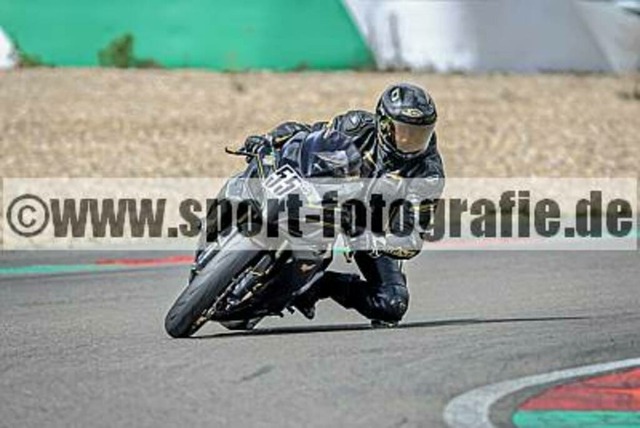 spof1257 | Professionelle Fotos von Sportveranstaltungen, aber auch Hochzeiten und anderen Events. - Realisiert mit Pictrs.com