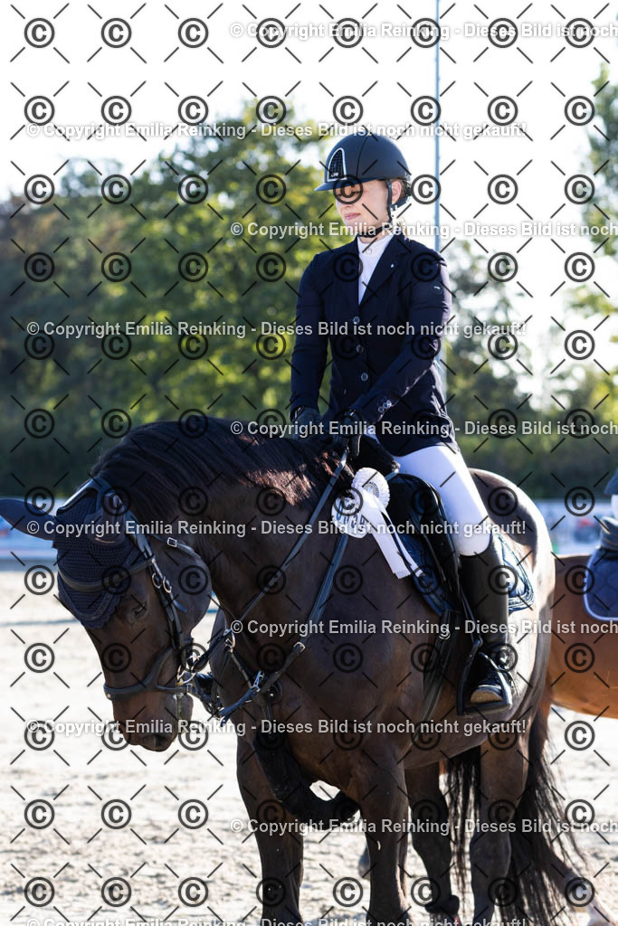 CL5A1008 | Emilia Reinking Fotografie - Realisiert mit Pictrs.com