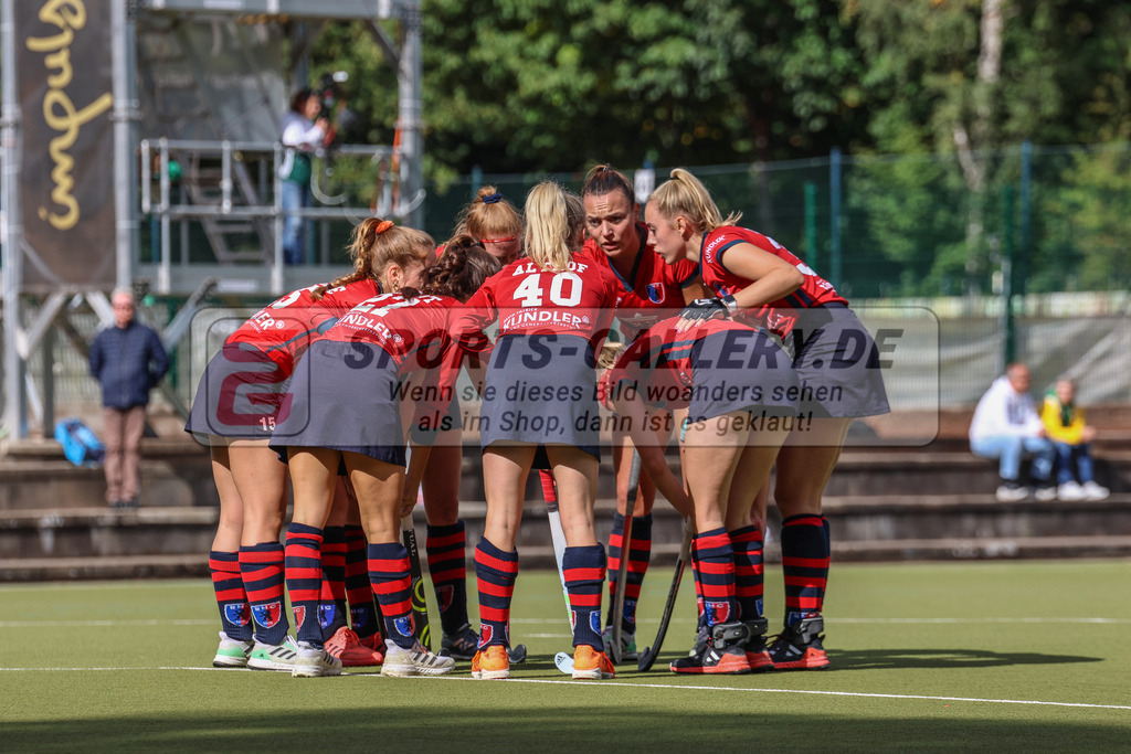 MJ_2022-09-25_HTCU-BHC-30 | Uhlenhorst Mülheim - Berliner HC am 25.9.2022 im Waldstadion, Mülheim a. d. Ruhr