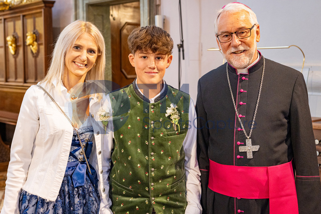 Trainproduction-20240519-1 | Firmung Klagenfurt-Dom 19.05.2024 10:30 Uhr