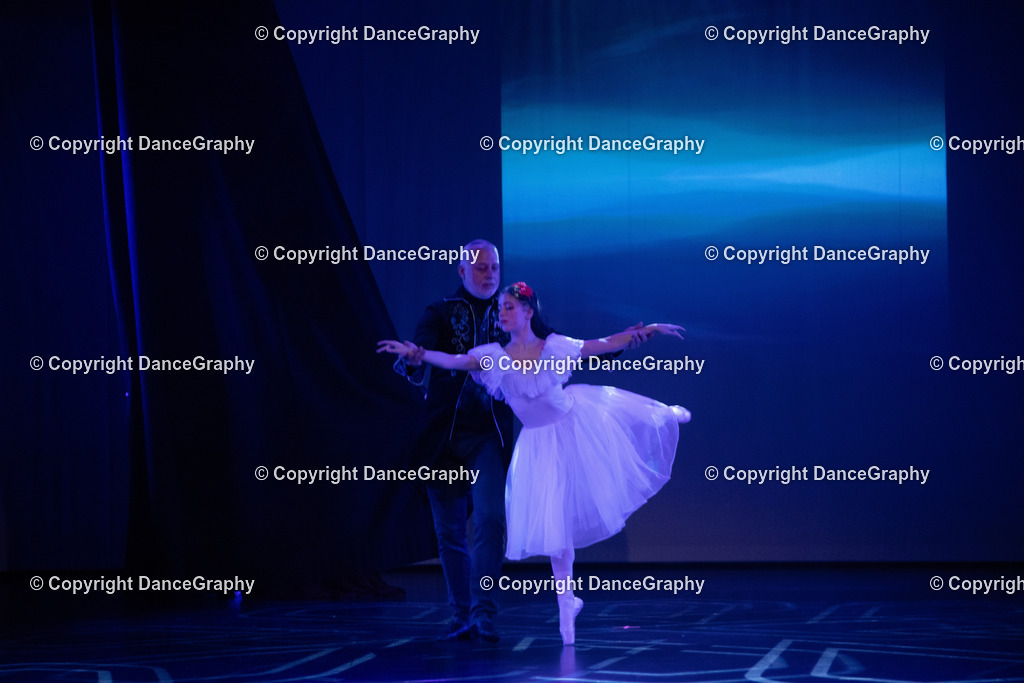 GPHY1504 | DanceGraphy - Realisiert mit Pictrs.com