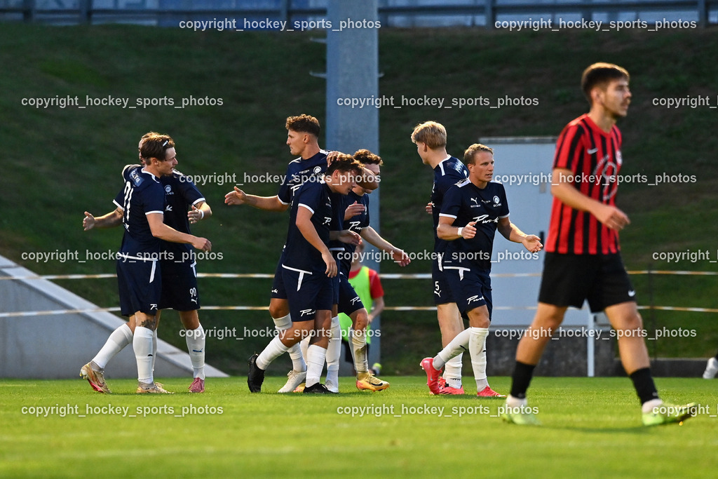 SC St. Veit vs. FC Nussdorf Debant | Jubel SC St. Veit Mannschaft, #11 Alexander Hofer SC St. Veit, #9 Julian Brandstätter SC St. Veit, SC St. Veit vs. FC Nussdorf Debant, SC St. Veit vs. FC Nussdorf Debant am 22.08.2025 in St. Veit an der Glan (Jacques Lemans Arena), Austria, (Photo by Bernd Stefan)