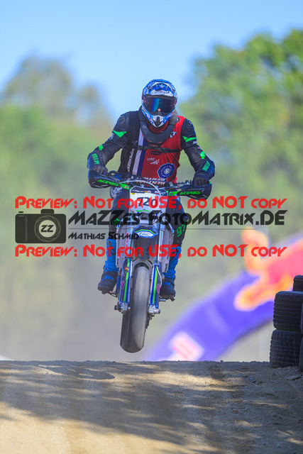 MaZZes_Fotomatrix_20241005_6007705_8201 | SENIOR