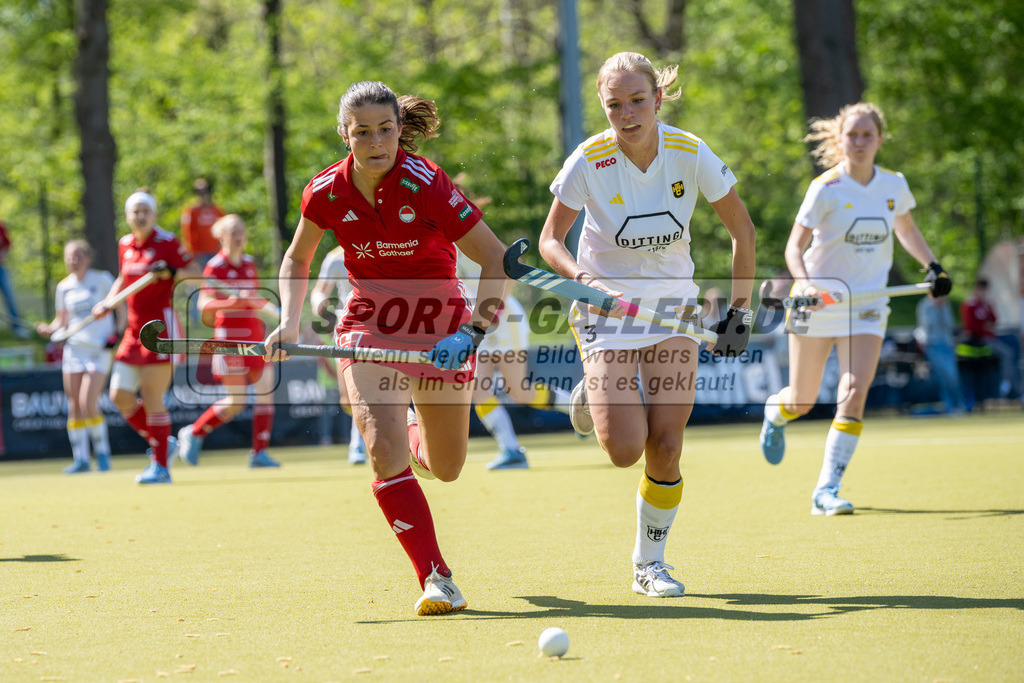 SFE_20250412_0082 | Köln, Deutschland, 12.04.2025:  Hockey 1. Bundesliga Damen Rot-Weiss Köln - Harvestehuder THC im KTHC Stadion Rot-Weiss Köln Tennis and Hockey Club am 12.04.2025 in Köln, Deutschland. (Foto von Stephan Fehrmann)Köln, Germany, 12.04.2025: Hockey 1. Bundesliga Damen Rot-Weiss Köln - Harvestehuder THC in KTHC Stadion Rot-Weiss Köln Tennis and Hockey Club at 12.04.2025 in Köln, Deutschland. (Foto from Stephan Fehrmann)