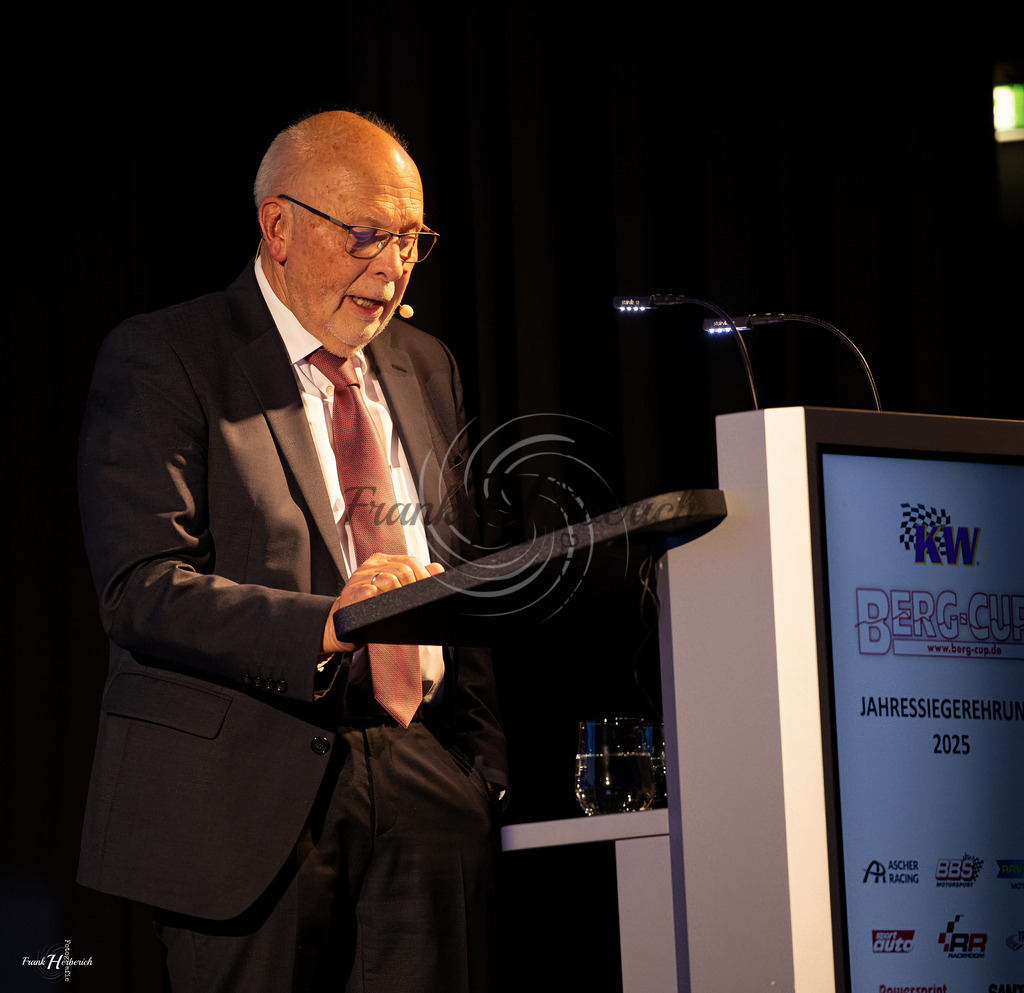 KW Berg Cup Siegerehrung 2025 | Frank Herberich Fotografie, Frank Herberich, Fotografie, Hochzeit, Portrait, St. Peter Ording, Ording, Westerhever, Nordsee, Frank Fotografie, Hardheim,  Odenwald,Walldürn, Band,Eventfotografie - Realisiert mit Pictrs.com