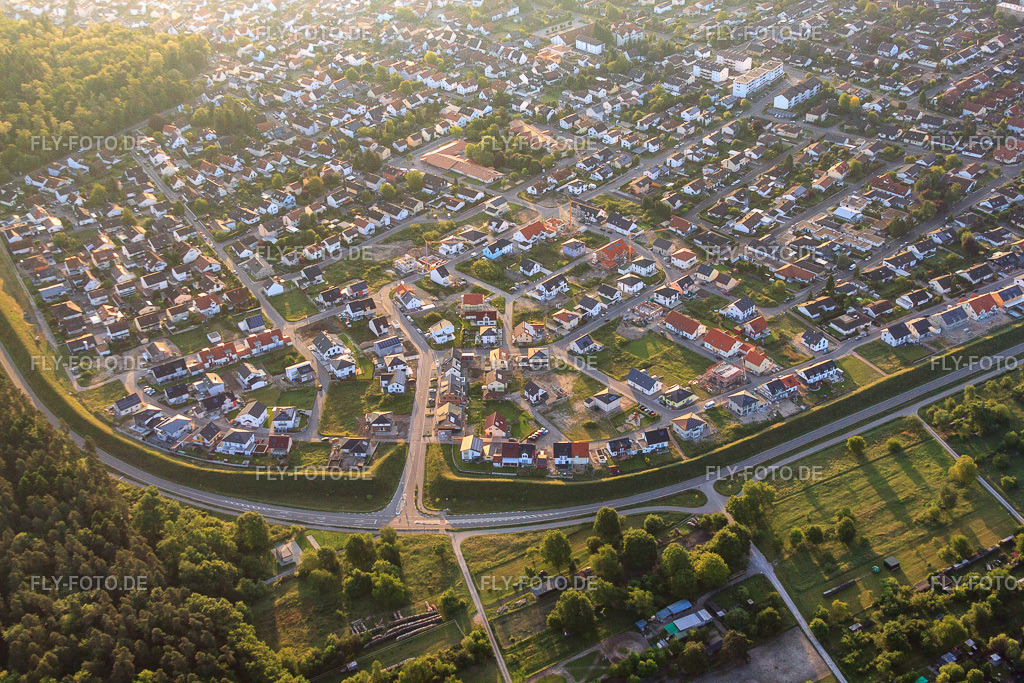Vogelring am Morgen | Luftbild: Vogelring am Morgen in Jockgrim im Bundesland Rheinland-Pfalz in Deutschland. Foto: IMG_64797.jpg vom 18.05.2014 durch Werner Riehm/FLY-FOTO.de - Realisiert mit Pictrs.com