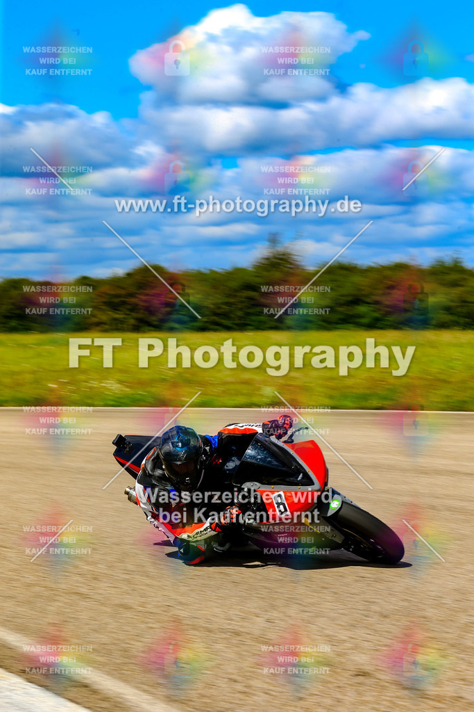 008-6598 | Hier findet Ihr Bilder von Touristenfahrten auf der Nürburgring Nordschleife oder von anderen Veranstaltungen die ich besucht habe. Viel Spass beim Durch Schauen 