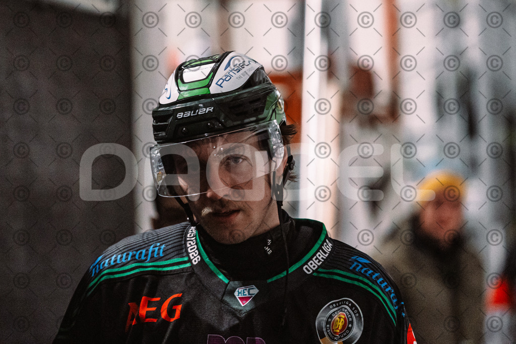 Alligators_vs_Deggendorf_23_01_2026-60 | Höchstadt Alligators Fotogalerie: Eishockey-Action aus Franken. Professionelle Spielfotos, Portraits & Stadionbilder zum Download. Jetzt entdecken! - Realisiert mit Pictrs.com