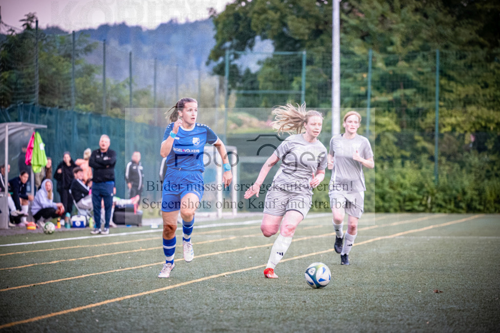 SG Holzhausen / Schölerberg / TuS Nahne - SV Harderberg | Fr.-BZP Weser-Ems · SG Holzhausen / Schölerberg / TuS Nahne - 1. Damen · Sportplatz Auf dem Volke - Realisiert mit Pictrs.com