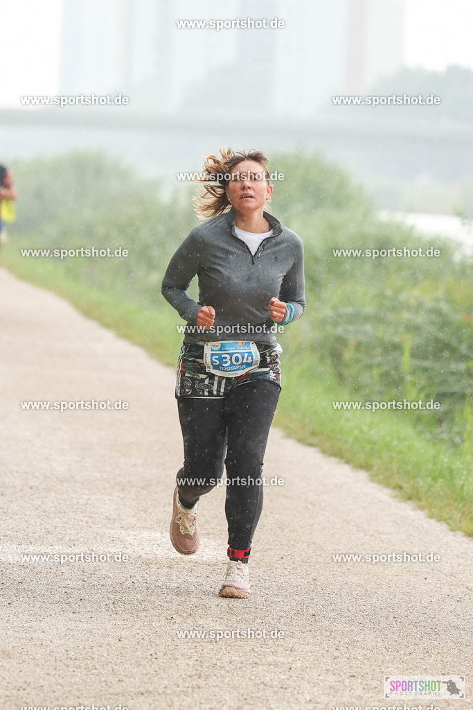 LUR_1336 | 34. M-net Erlanger Triathlon 2025 #erlangertriathlon  #mnettriathlon2025 #mnettriathlon #team #olympischedistanz #mitteldistanz #triathlon #maindonaukanal  #erlangertriathlon2025 #yourpictrs #tv1848 #tv1848erlangen  #triathlonbayern #sportinerlangen #demsportverbunden #sportshot_your_pictrs Copyright: www.sportshot.de