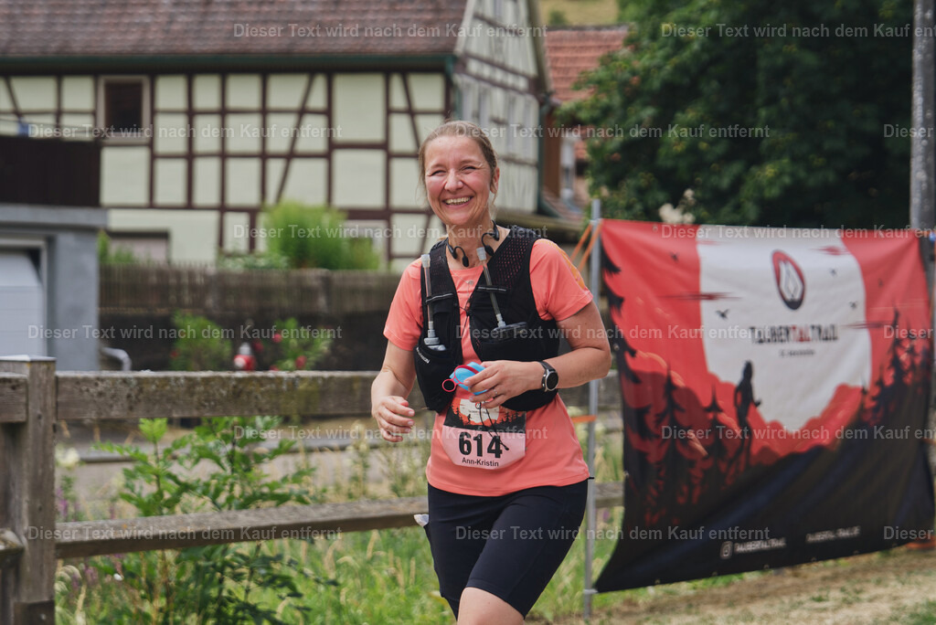 cineathletes-2025-07-12-12-11-4 | Sportfotografie rund um Obstacle Course Racing und Trail Run - Realisiert mit Pictrs.com
