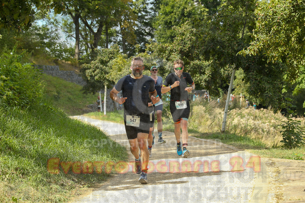 250824_1411_EX1_5308 | Sportfotografie im Rhein-Sieg Kreis, Köln, Bonn, NRW, Rheinland Pfalz, Hessen, etc. Unser Tätigkeitsfeld umfasst den Laufsport vom Volkslauf über den Marathon, Duathlon, Triathon bis zum Ultralauf wie Kölnpfad Ultra oder Schindertrail.