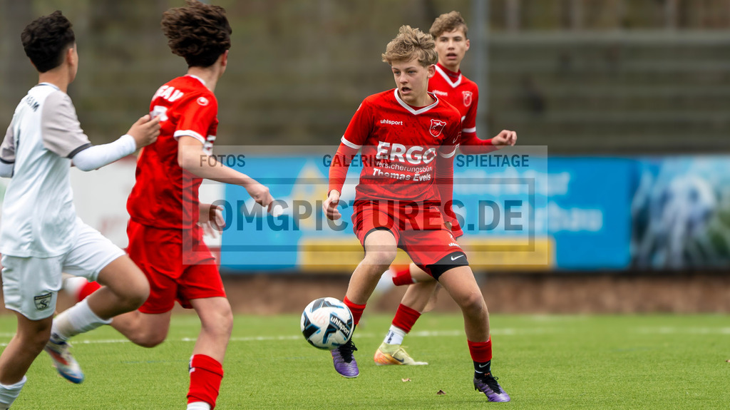 _OMG3819 | www.omgpictures.de, Sportfotograf, Verein, Fotograf, Baden Württemberg, Stuttgart, Heilbronn, omgpictures, Spieltag,  - Realisiert mit Pictrs.com