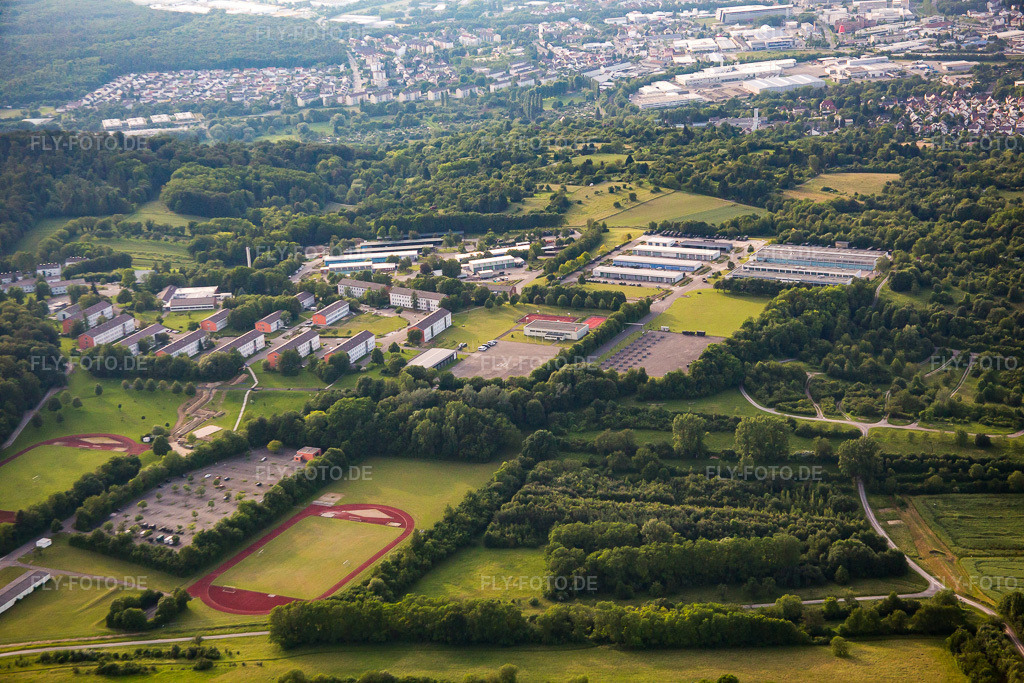 Luftbild: Feldjägerdienstkommando Bruchsal in Bruchsal im Bundesland Baden-Württemberg in Deutschland. Foto: IMG_089322.jpg vom 10.06.2016 durch Werner Riehm/FLY-FOTO.de