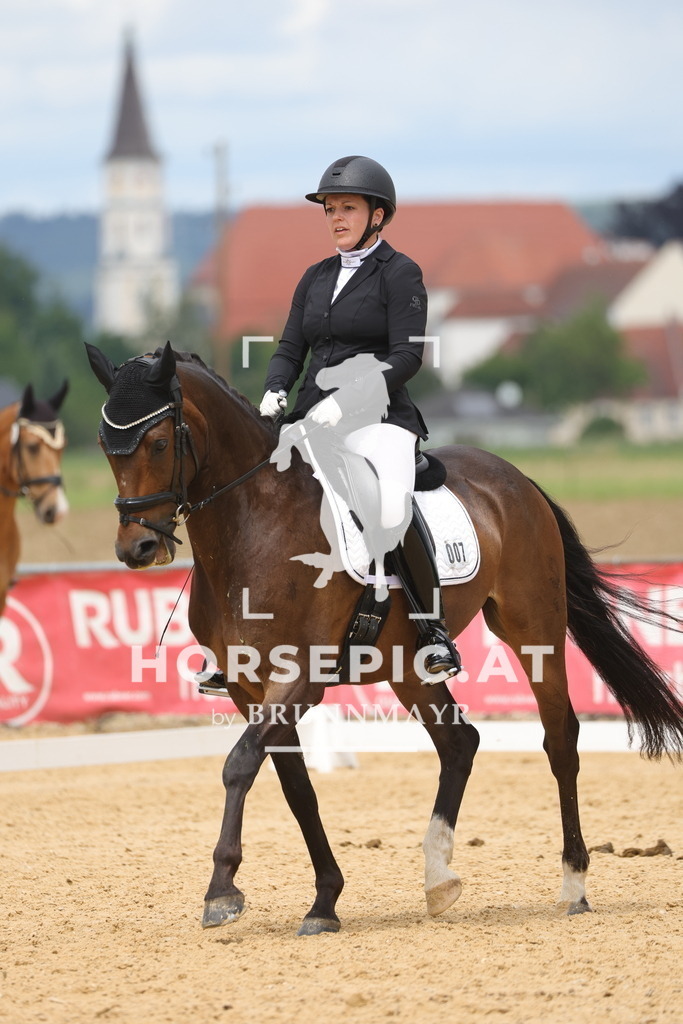 0P6A5076 | Willkommen bei Brunnmayr - Design & Fotografie – Ihrem Spezialisten für Reitturniere und Pferdeveranstaltungen in Oberösterreich, Salzburg und Bayern! Seit über 17 Jahren sind wir leidenschaftlich dabei.