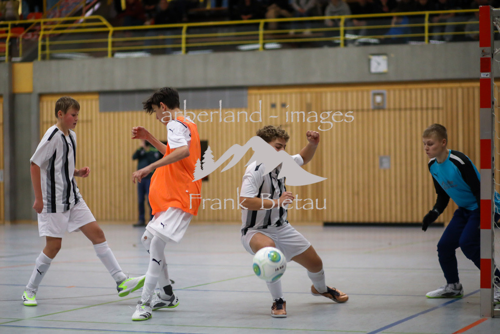 OE7A6342 | Finale / Viechtach (orange) - SV22 Zwiesel